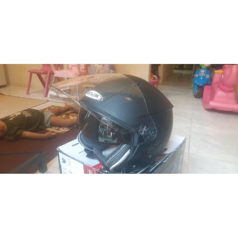 Helm zeus zs 205