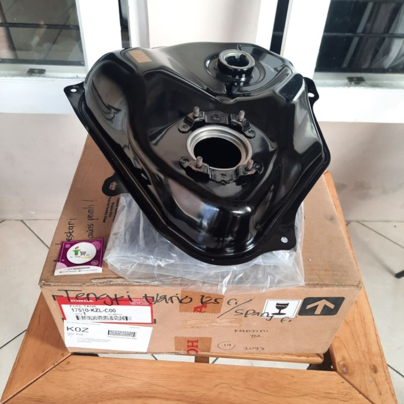 17510-KZL-C00 Tangki Bensin - Fuel Tank Spacy Fi Vario 125 Old