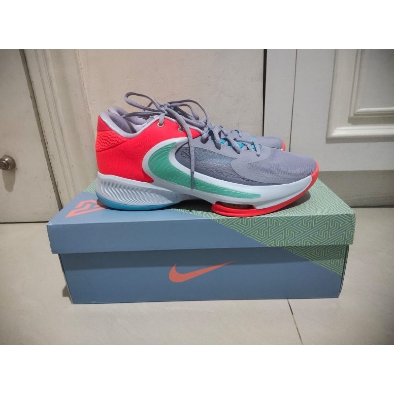 Sepatu Nike Zoom Freak 4 Space Purple Indigo Haze original size 44.5