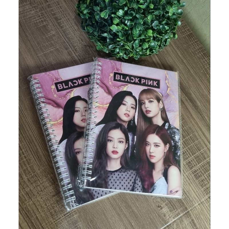 

Blackpink Buku Tulis Note Book Ring A5 Karakter Blackpink Lotso Bear Bunny 15 x 21 cm