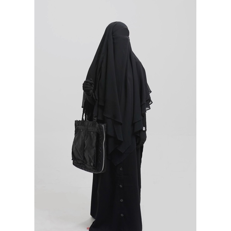 Huda Abaya Elmadina