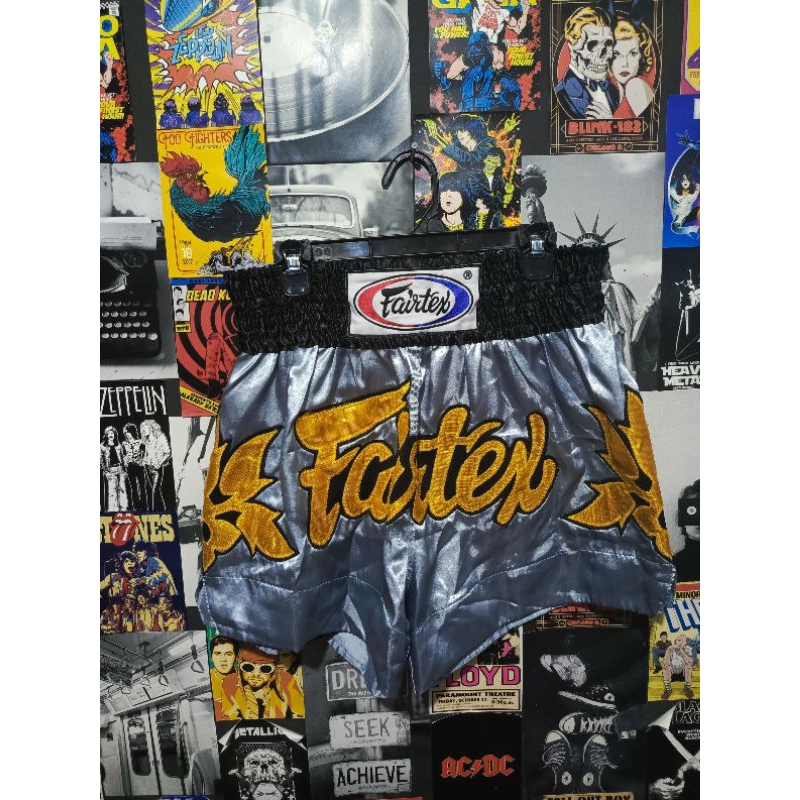 CELANA MUAYTHAI FAIRTEX