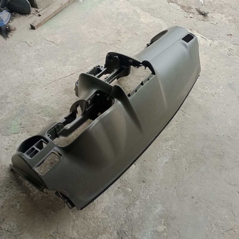 meja dasbor Avanza VVT-i