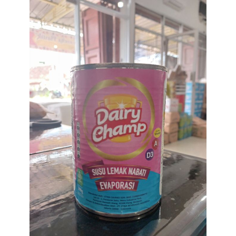 

Susu Evaporasi Dairy champ 390 gram
