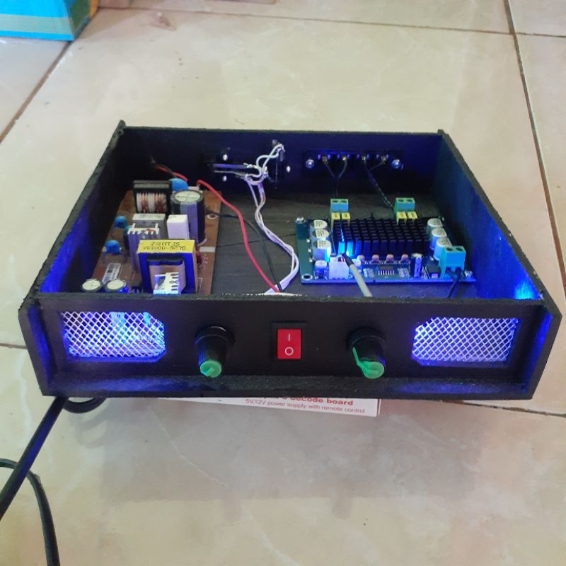 POWER AMPLIFIER 2CHANNEL CLASS D 150WATTX2