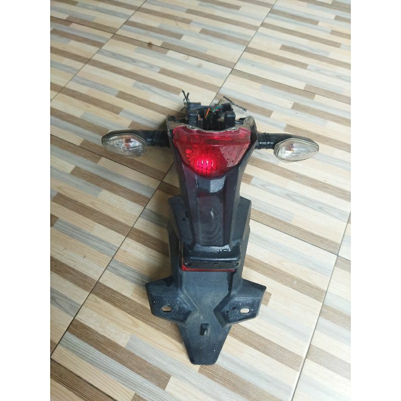 SPAKBOR BELAKANG CRF 150 ORIGINAL CRF 150 L ORI