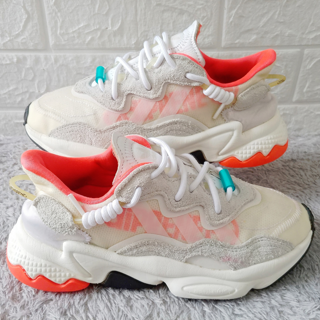 Sepatu Remaja Adidas Ozweego AdiPrene Big Logo White Solar Red