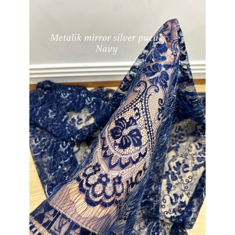 kain kebaya metalik ysl mirror silver bisa cod dan super cakep