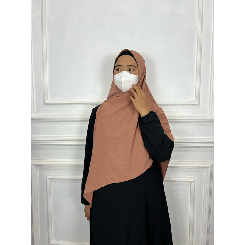 Hijab Segitiga Instan Crinkle Airflow, Jilbab Instan Non Ped Kringkel