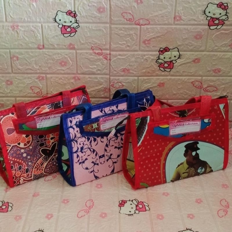 

Tas Hajatan Motif Karakter Mini (Muat Gula 3Kg) / Tas Hajatan Mini / Tas Souvenir Murah
