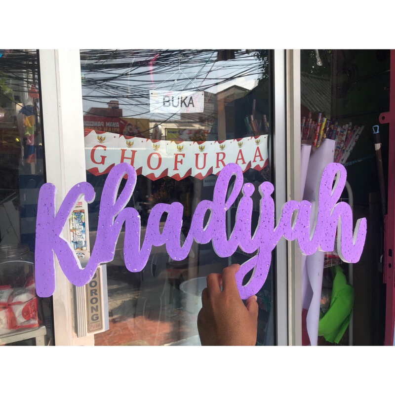 sterofoam nama 1 layer di cat styrofoam custom huruf tulisan kata dekorasi gabus