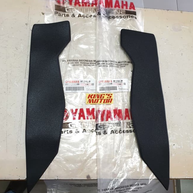 Djm KARPET FOOTREST STEP PIJAKAN KAKI NMAX N MAX BELAKANG ORIGINAL YAMAHA