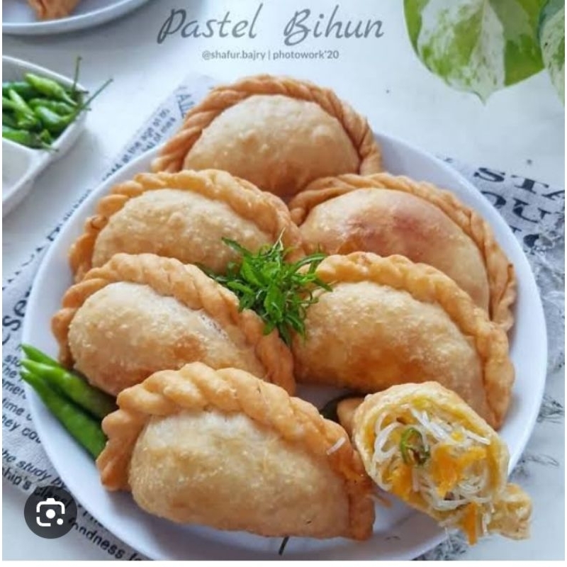 

PasteL frozen yg gurih dan nikmat