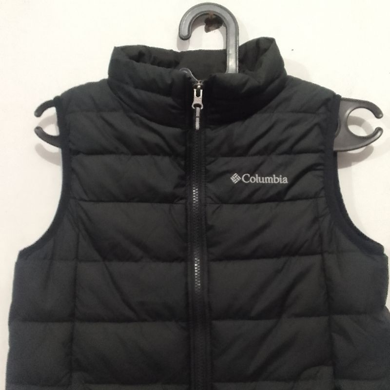 VEST COLUMBIA