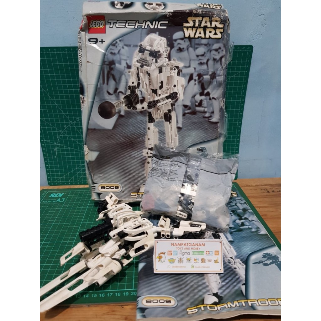 ORIGINAL LEGO STAR WARS 8008 STORMTROOPER