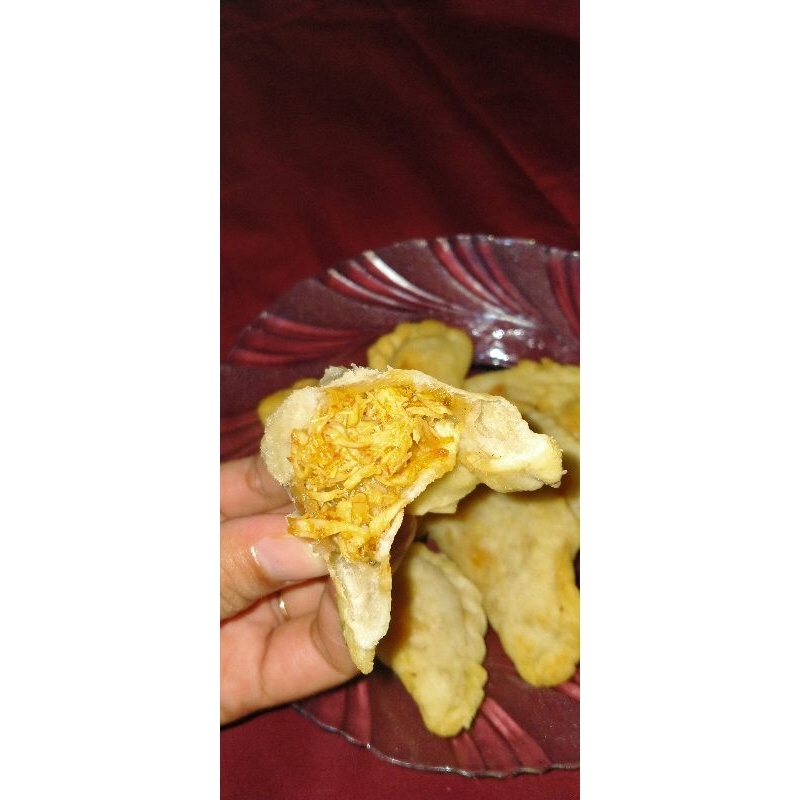 

CIRENG ISI AYAM SUWIR isi 10