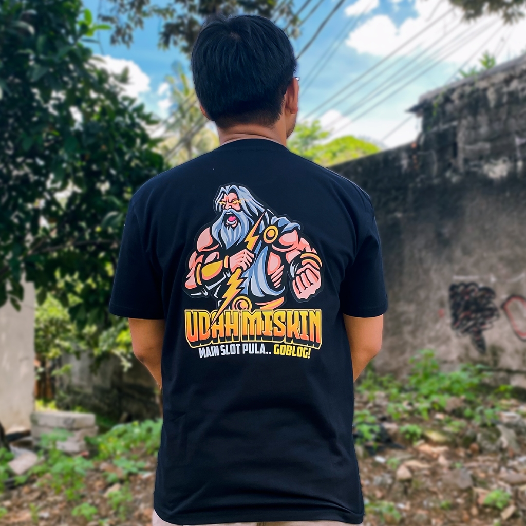 Desain Kaos Keren - Kaos Parodi Unik Desain Udah Miskin