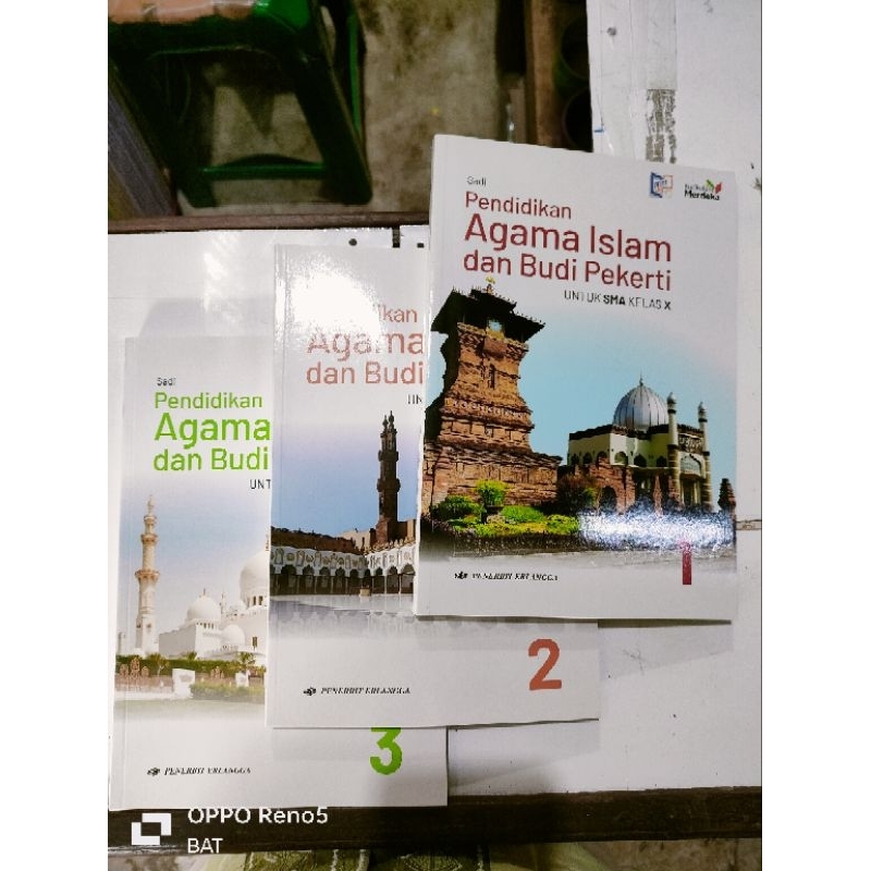 Pendidikan Agama Islam SMA Kelas 10 - 11 - 12 - KURMER  - Erlangga