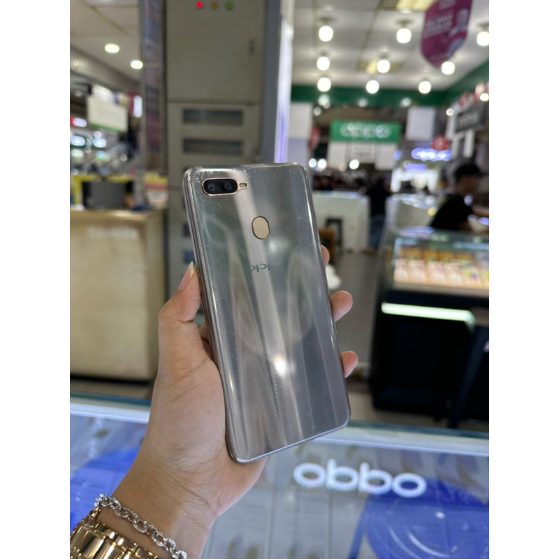 handphone oppo a7 ram 4/64