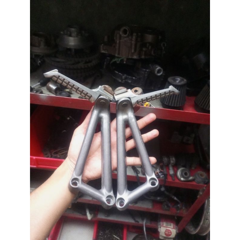 FOOT STEP BELAKANG NINJA RR OLD RR NEW