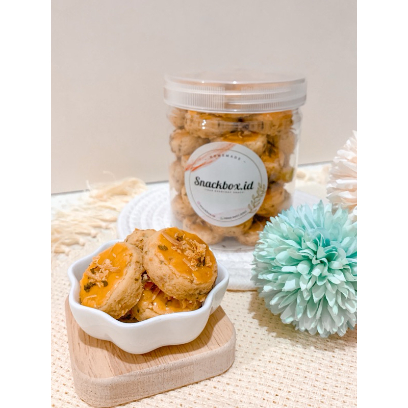 

GARLIC CHEESE COOKIES 330GR | HAMPERS JAKARTA