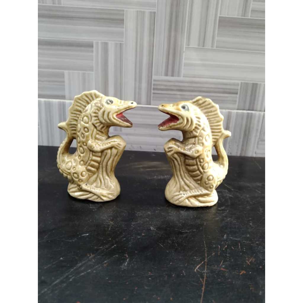 Patung Keramik Ikan Sepasang Kuno Jadul Antik