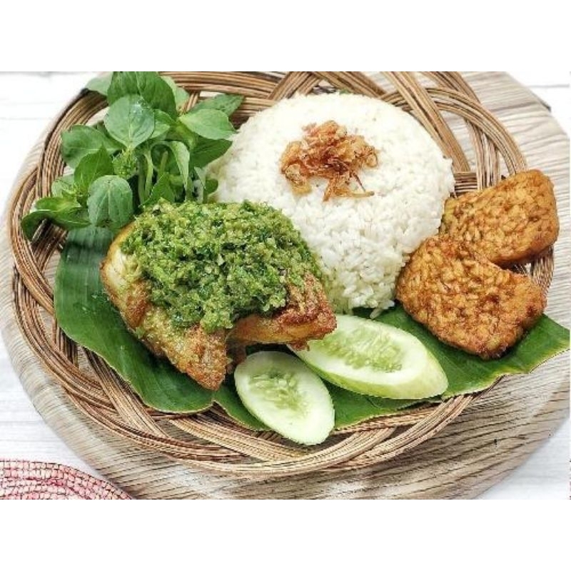 

ayam sambal ijo paket berbagi