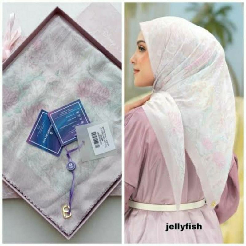 Buttonscarves Little Mermaid - Jellyfish