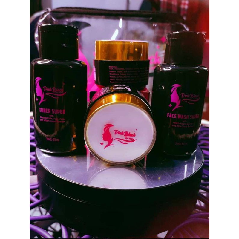 AURA SKINCARE SUPER PINK BLACK