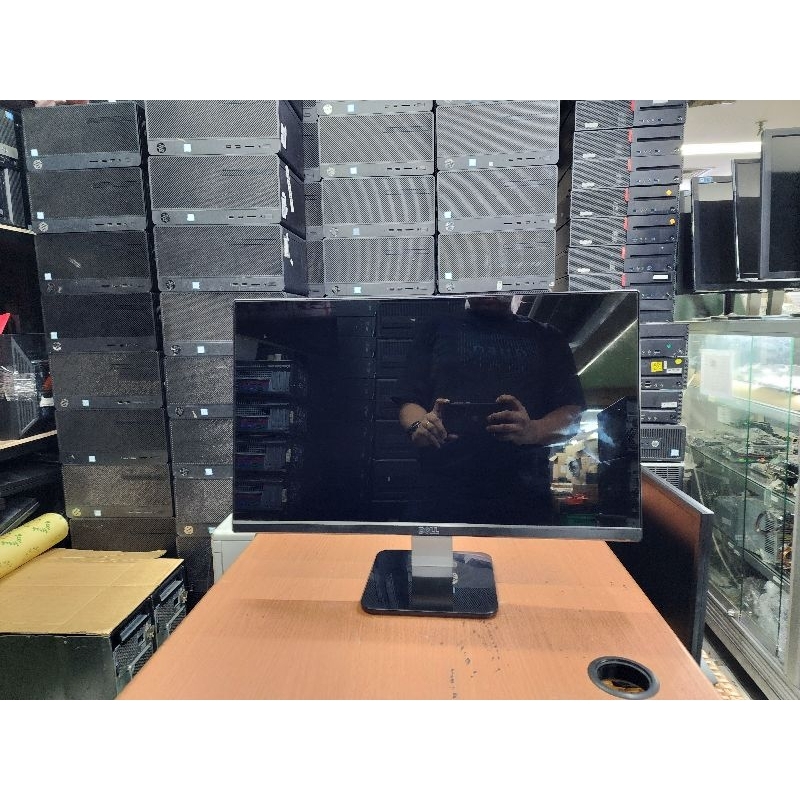 LED MONITOR DELL 23 INCH IPS HDMI FULL HD & MANTUL