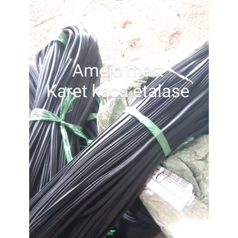 KARET KACA ETALASE HITAM 056