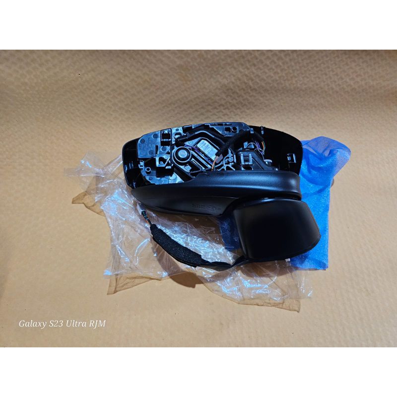 spion kanan MAZDA 2 SKYACTIVE 2016 KEATAS ORIGINAL