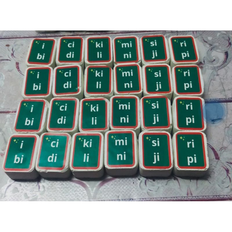 

domino baca series / mainan edukasi / stimulasi / belajar sambil bermain