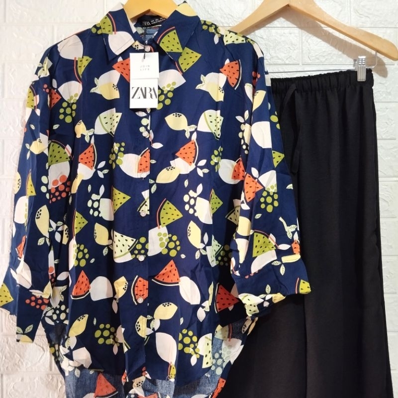 ONE SET KEMEJA ZARA RAYON TWILL/ATASAN KEMEJA ZARA RAYON MOTIF MOTIF