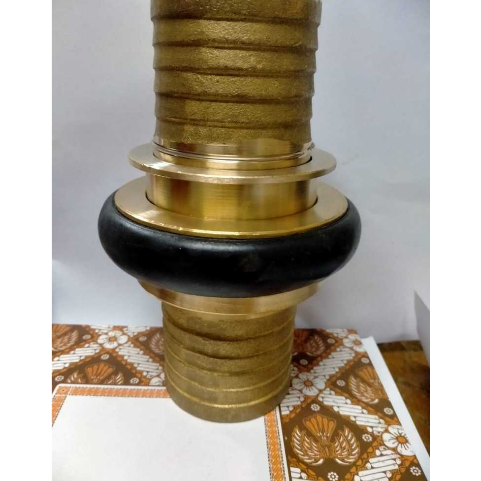 COUPLING MACHINO 2,5" KUNINGAN