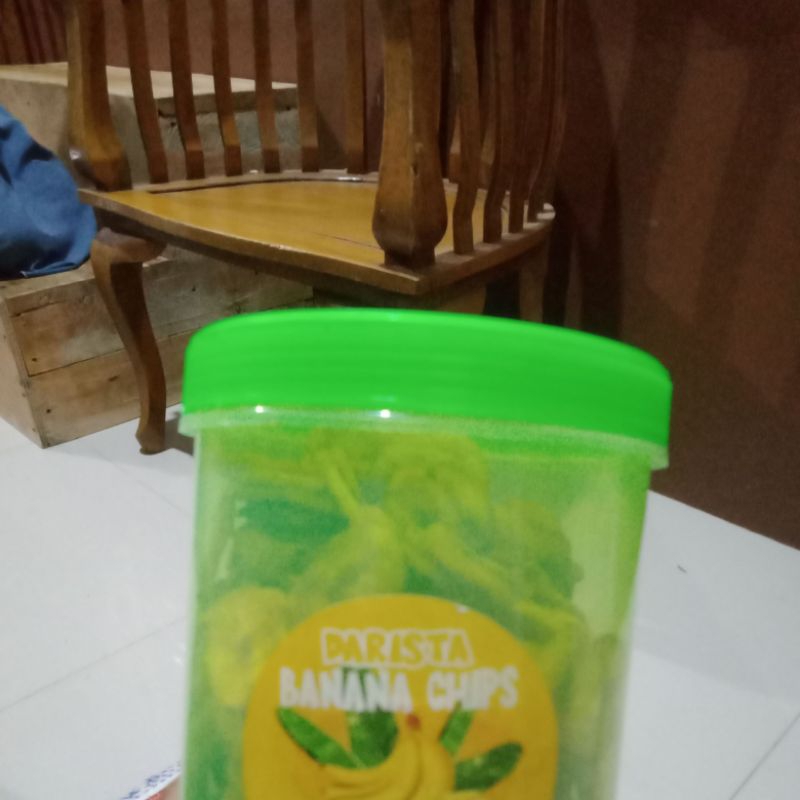 

Banana chips di produksi langsung di ponpes Daarul ishlah