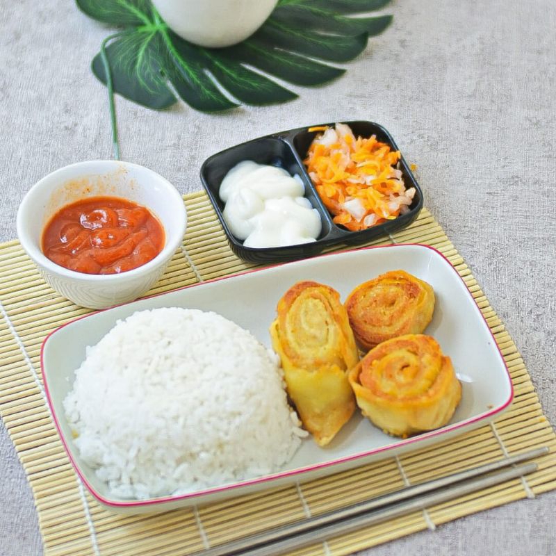 

Nasi ayam gulung