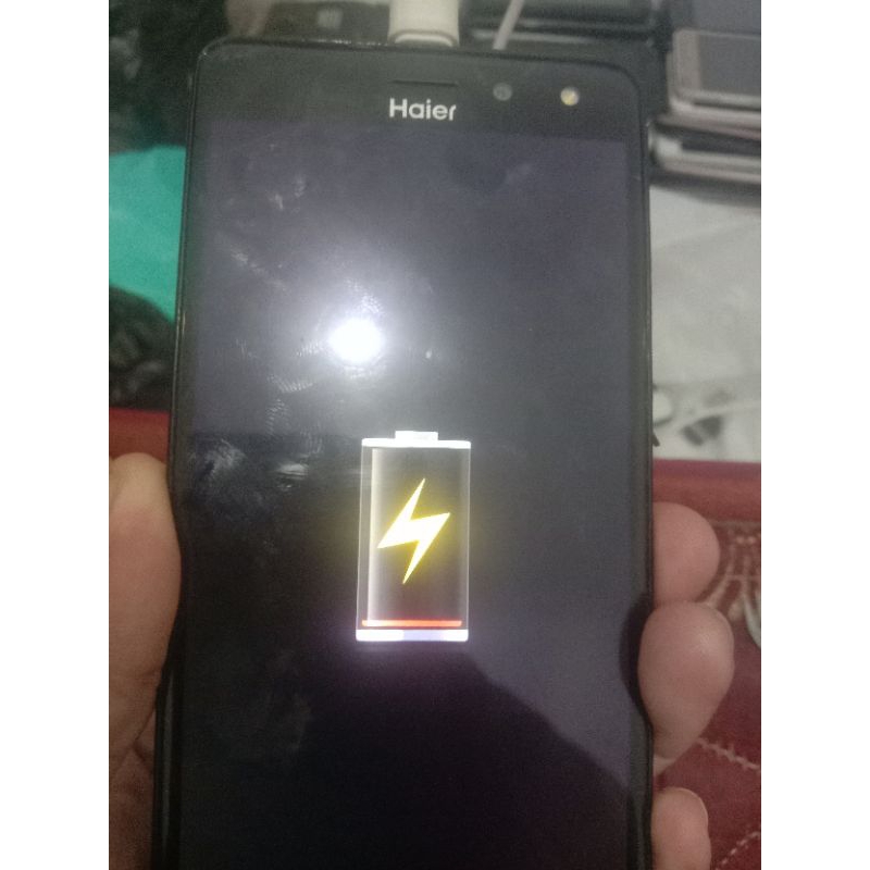 lcd tc haier G7 model HM-G552-FL