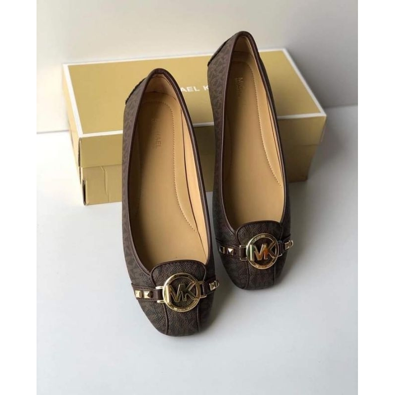 Sepatu Michael Kors Fulton Shoes Sign Brown