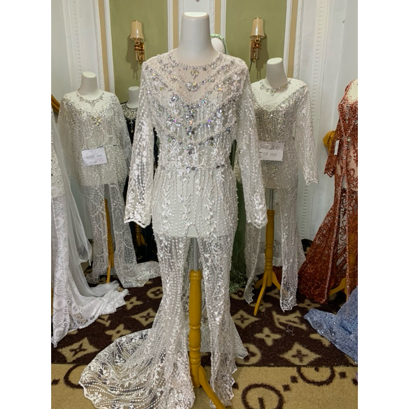 kebaya ekor elisab jumbo batu swaros