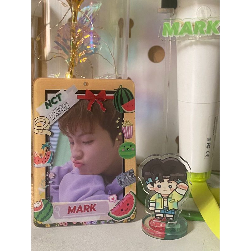 Stand action figure Acrylic NCT dream yoghurt shake