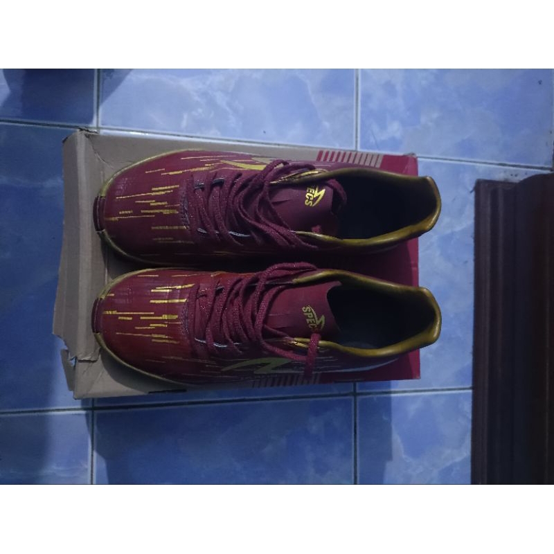 lightspeed reborn maroon