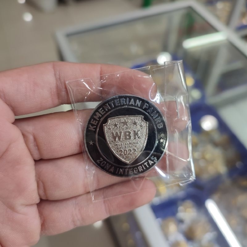 pin/lencana WBK 2022 ( kementerian PANRB)