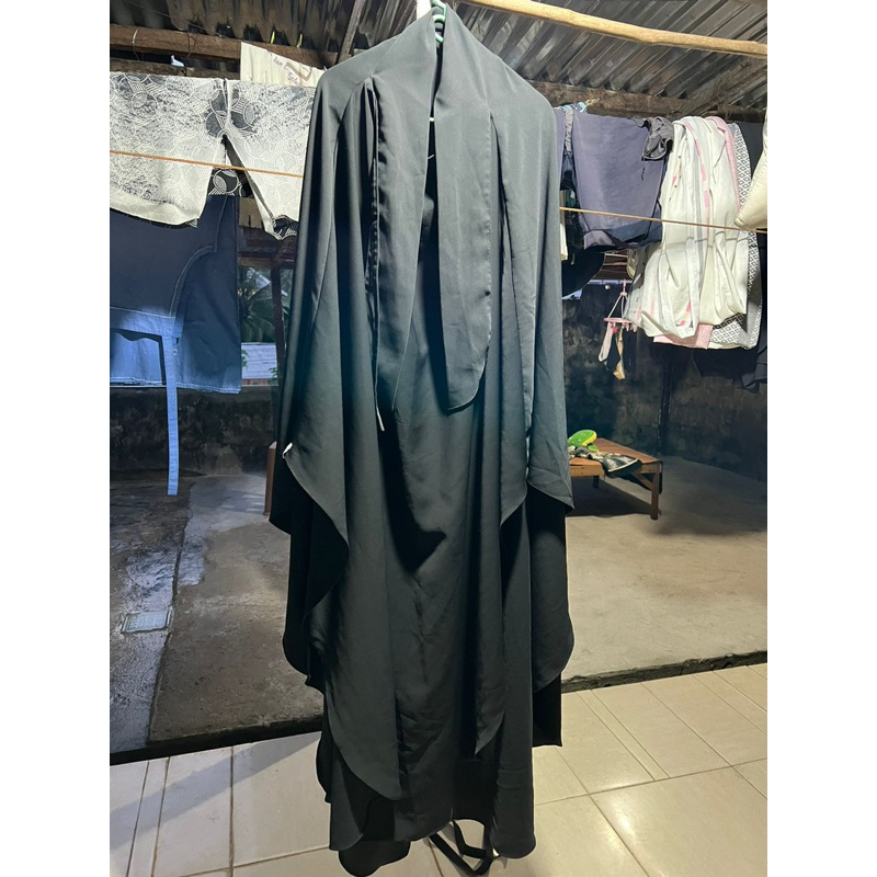 preloved FK barkha projec black long oval
