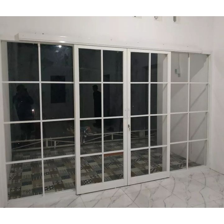 pintu kaca geser bahan alumunium