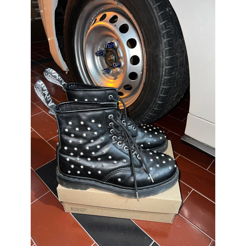 Dr. Martens 1460 STUD BLACK Wanama - Size 41