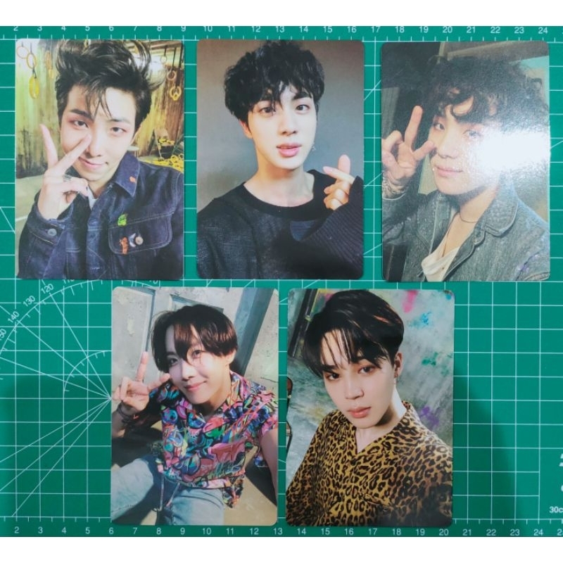 BTS OFFICIAL LIGHTSTICK VERSION 3 PHOTOCARD