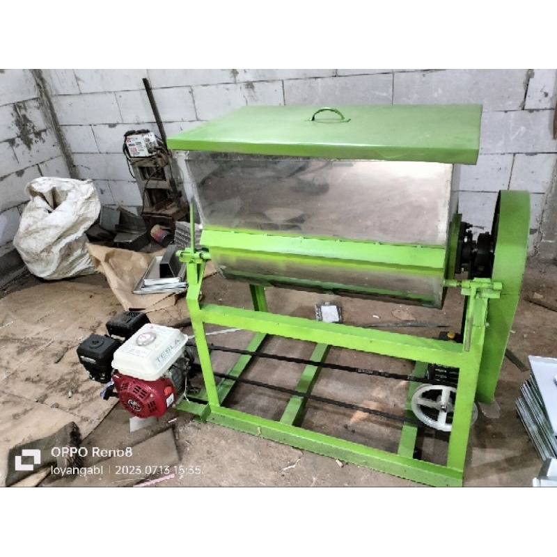 Mixer kapasitas Besar / Mesin Adukan adonan/ Mesin Mixer Jumbo