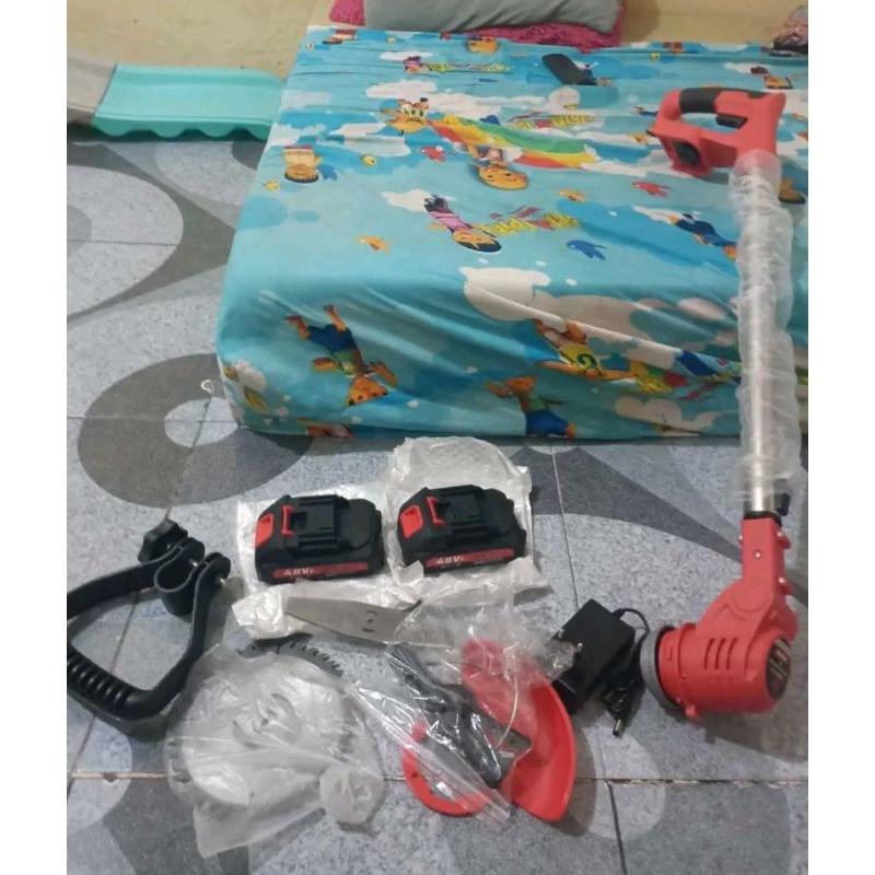 POTONG RUMPUT BATERAI 48VOLT CORLDESS / PEMOTONG RUMPUT CORLDESS / POTONG RUMPUT TANPA KABEL / MESIN