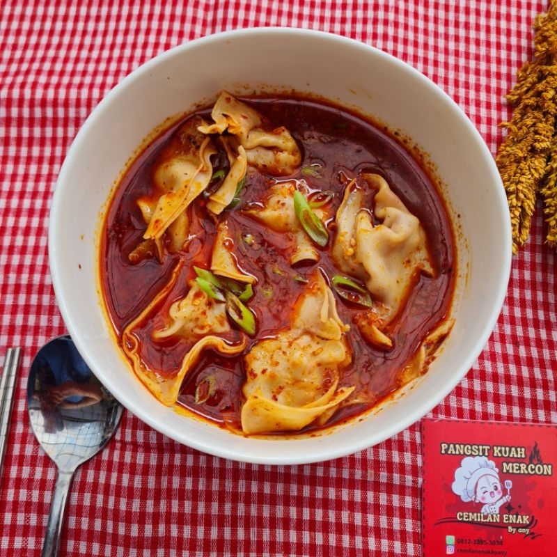 

Pangsit Kuah Chili oil ISI 8 | Pangsit kuah Frozen | Wonton Kuah pedas
